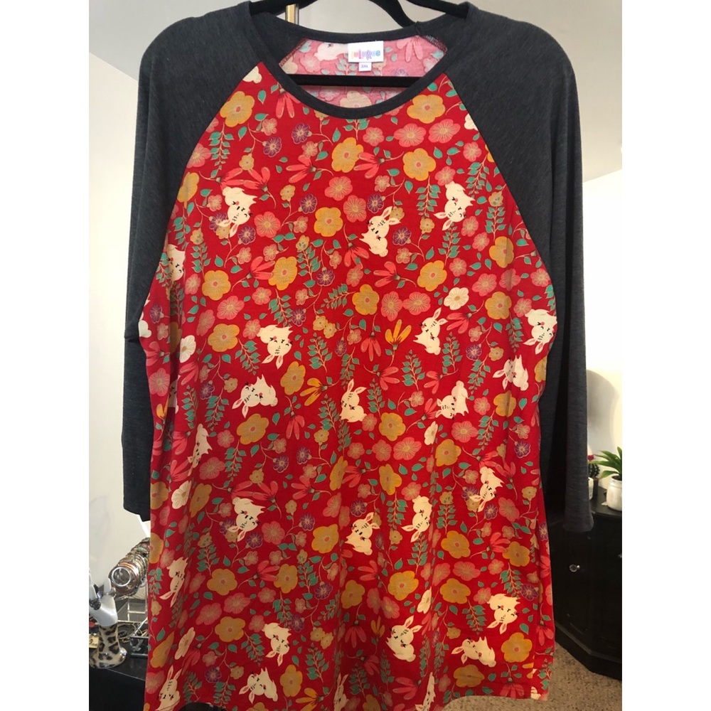 Lularoe Randy Bunny Tee